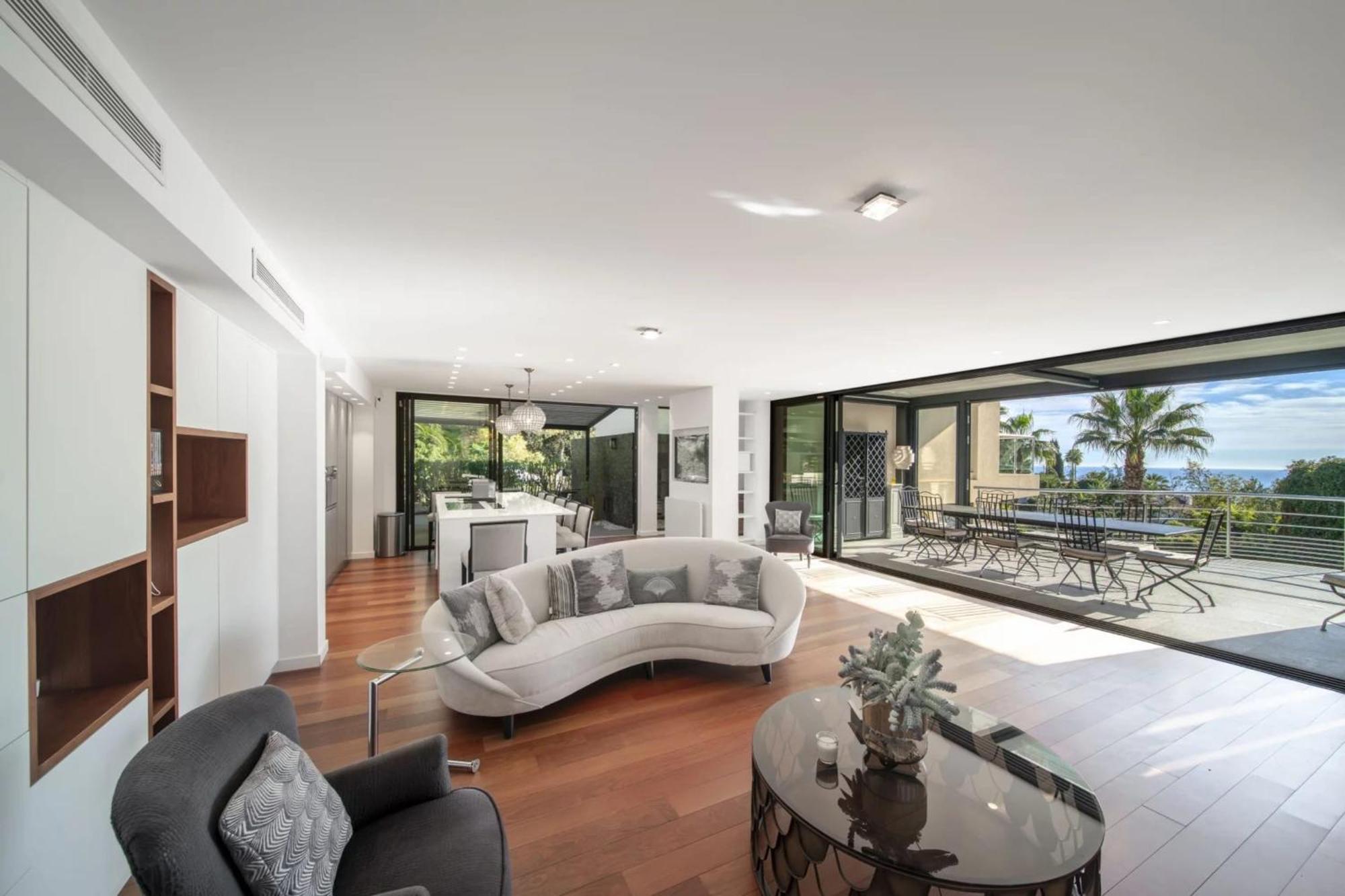 Ref 2156 - - For Rent Villa *