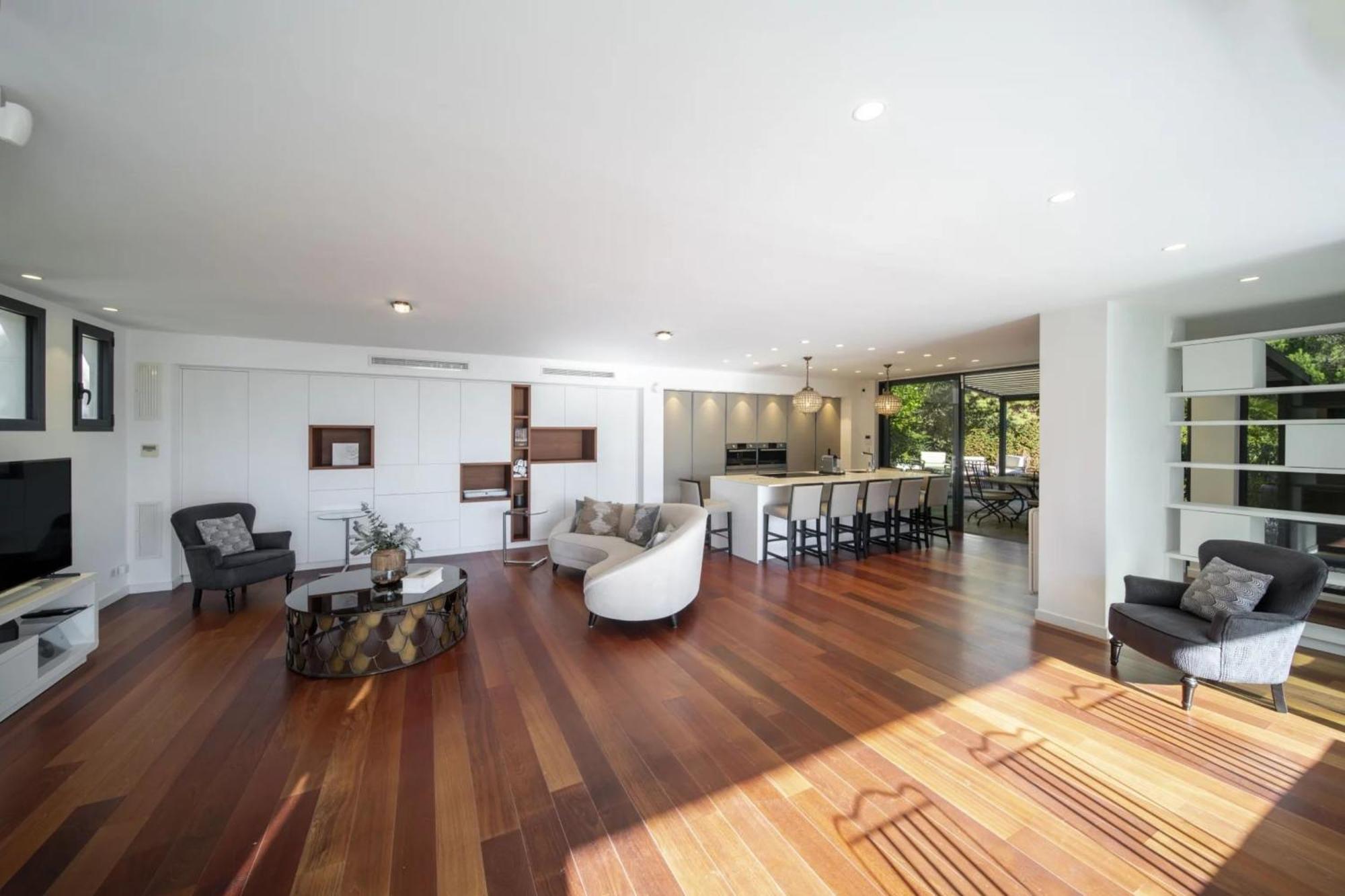 Ref 2156 - - For Rent Cannes